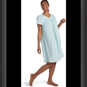 Miss Elaine Short Tricot Nightgown